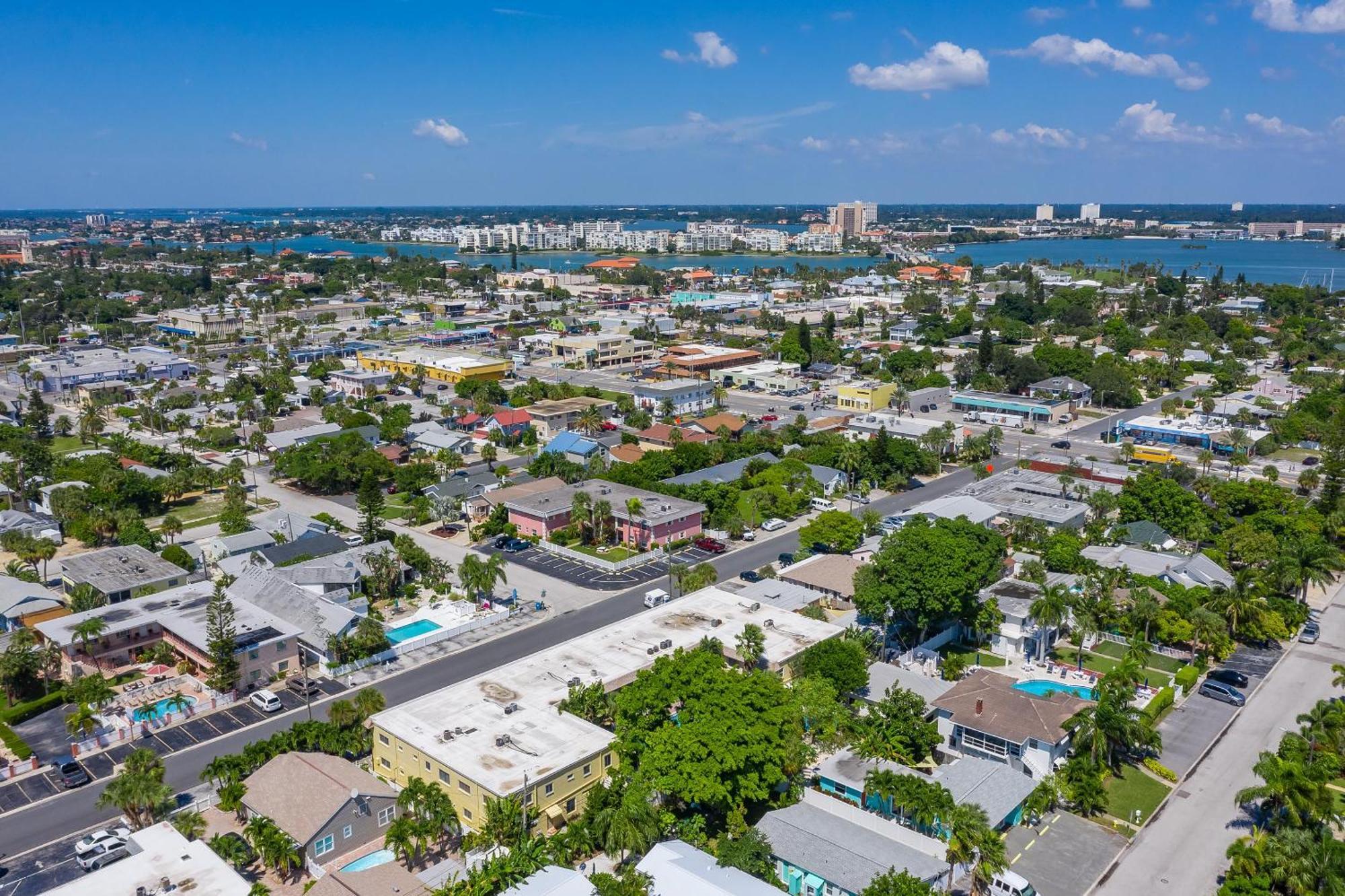 Beach/Discount/Parking/Walkable Villa St. Pete Beach Exterior photo